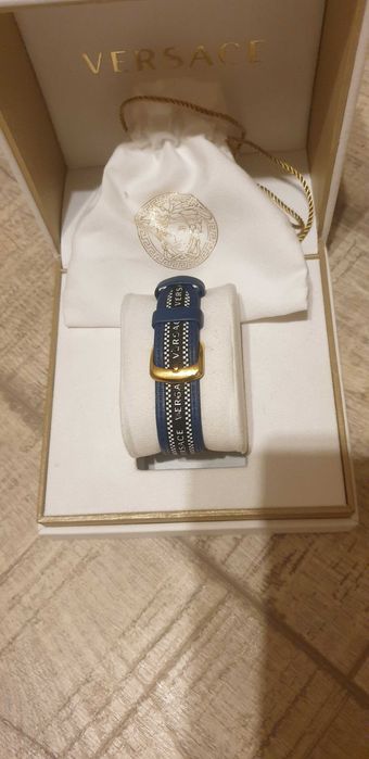 Vand urgent ceas versace original-cutie plus saculet!