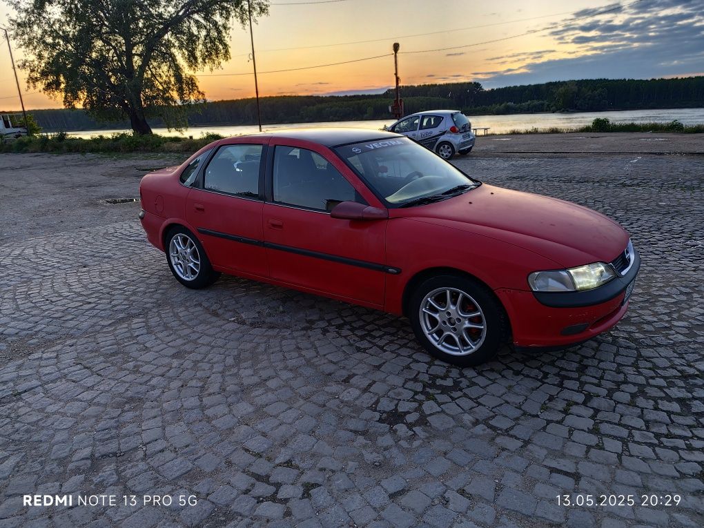 Opel Vectra 1.8 16V 115hp