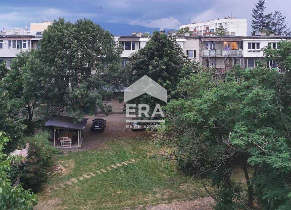 Продава се Двустаен апартамент в София, Надежда 4 - 65 кв.м за 2093 €/кв.м - Снимка #18
