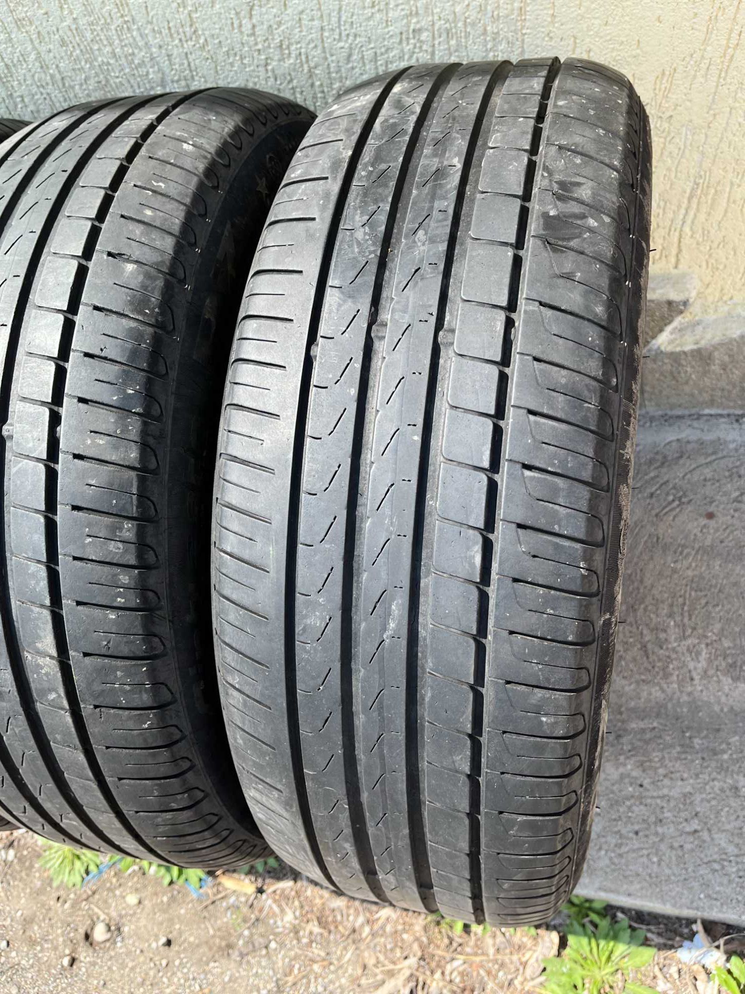 4 бр. летни гуми 225/50/18 Pirelli RSC DOT 1116 4-4,5 mm