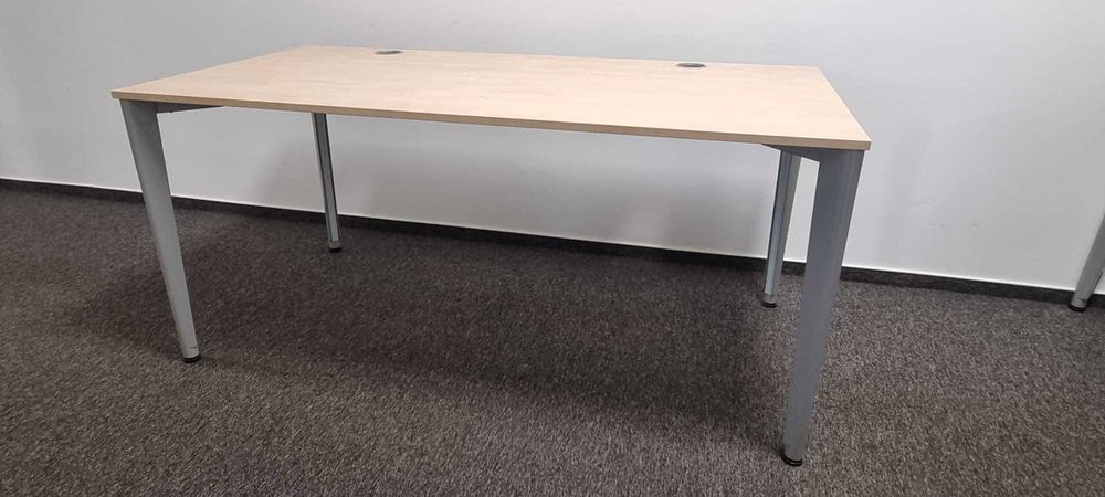 Vind Birou - second hand, preț avantajos