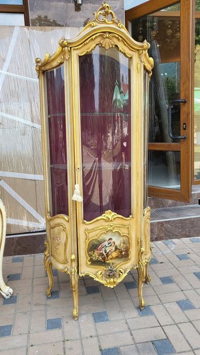 Италианска витрина 022