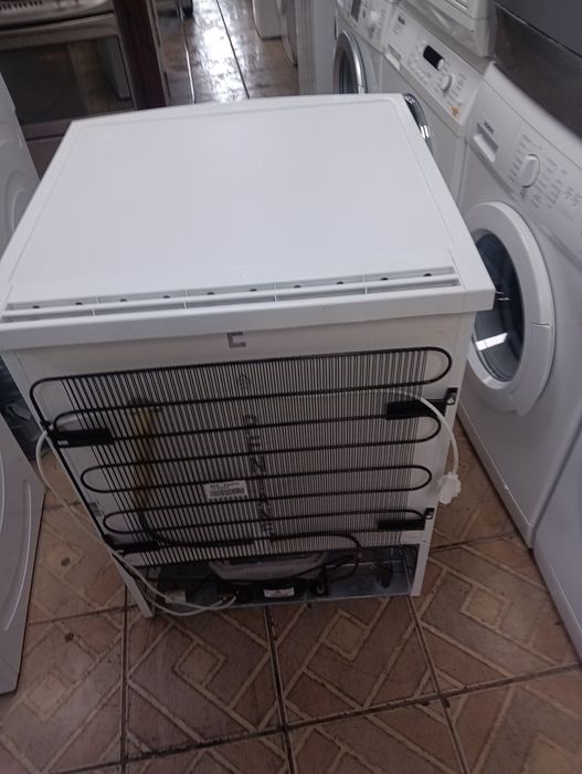 Като нов малък фризер с 4 чекмеджета АЕГ Aeg No Frost 2години гаранция