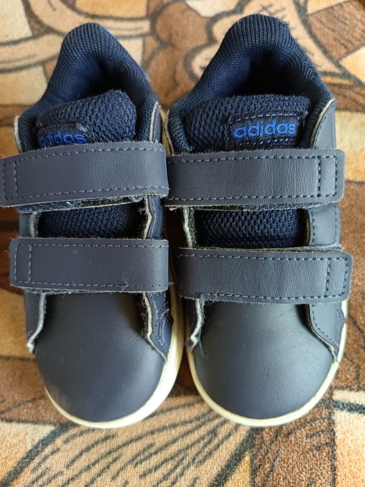 Маратонки Adidas