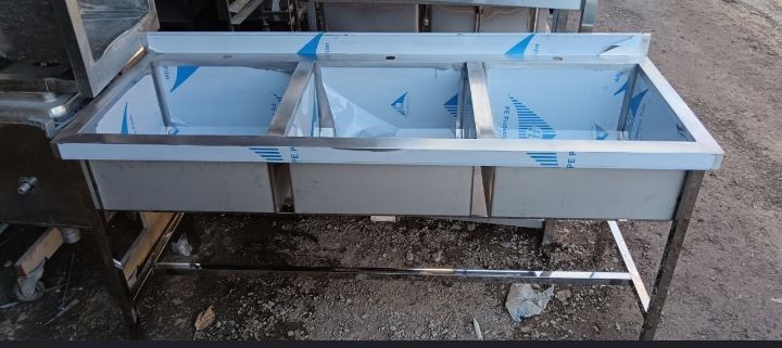 Нержавека стол Nerjaveyka stol