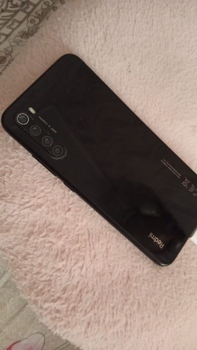 Телефон Редми нот 8