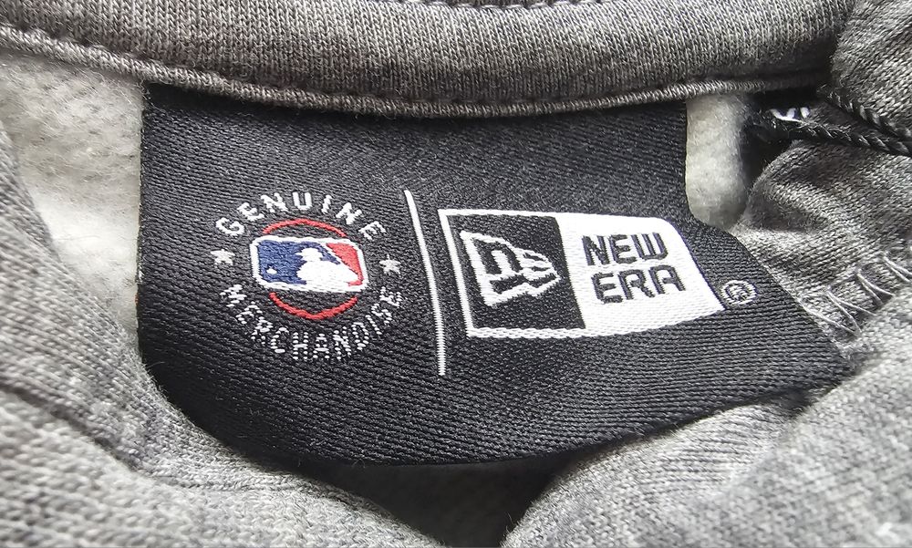 Hanorac New Era cu logo New York Yankees ,nou, XL