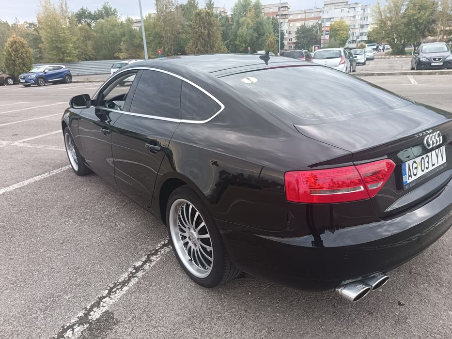 Audi A5 sportback Pre facelift  2.0 tdi manual