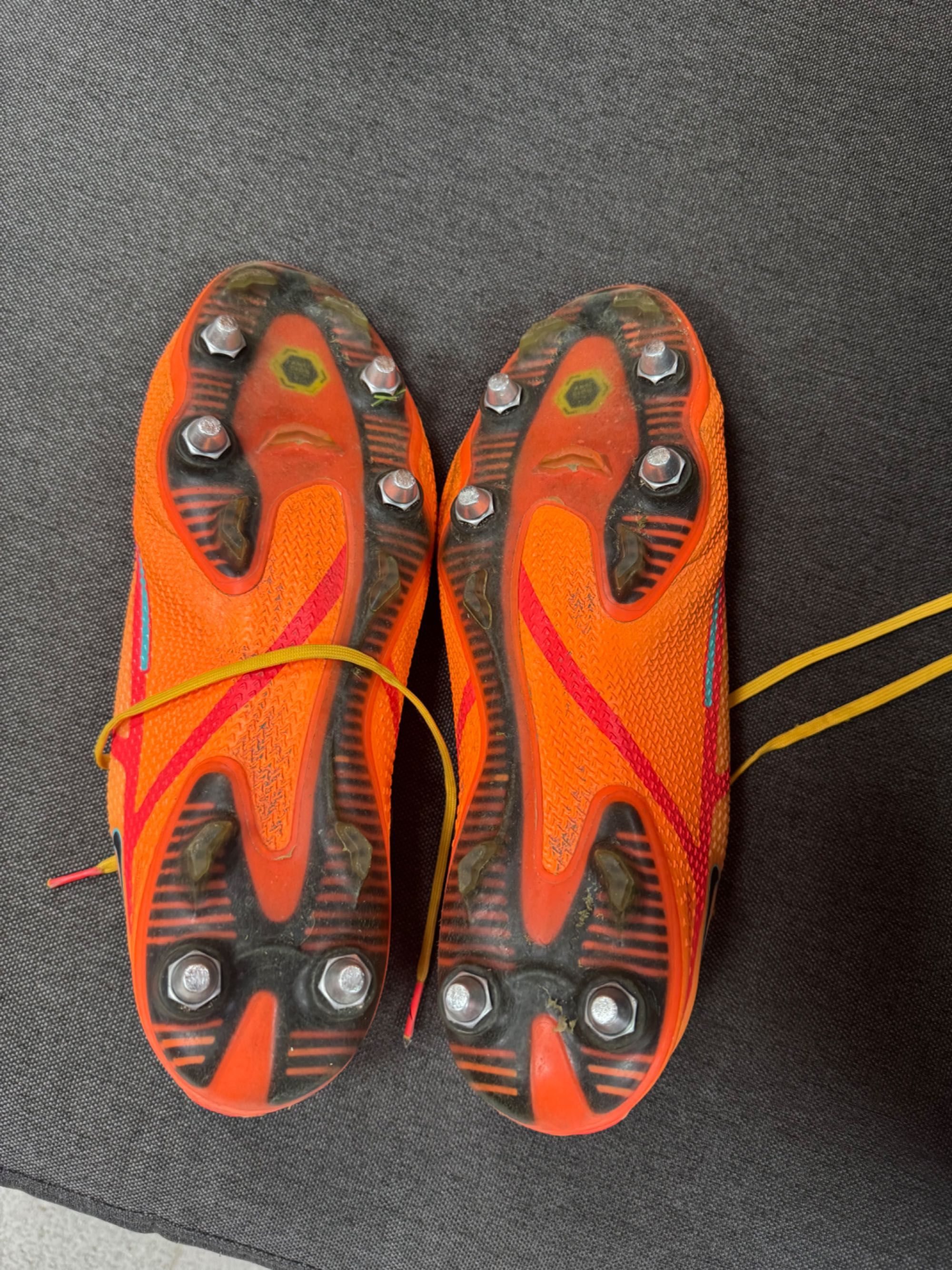 Бутсы Nike phantom