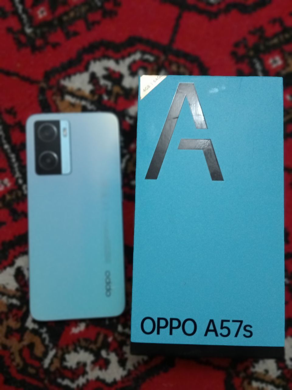 Oppo A57 s  sotiladi