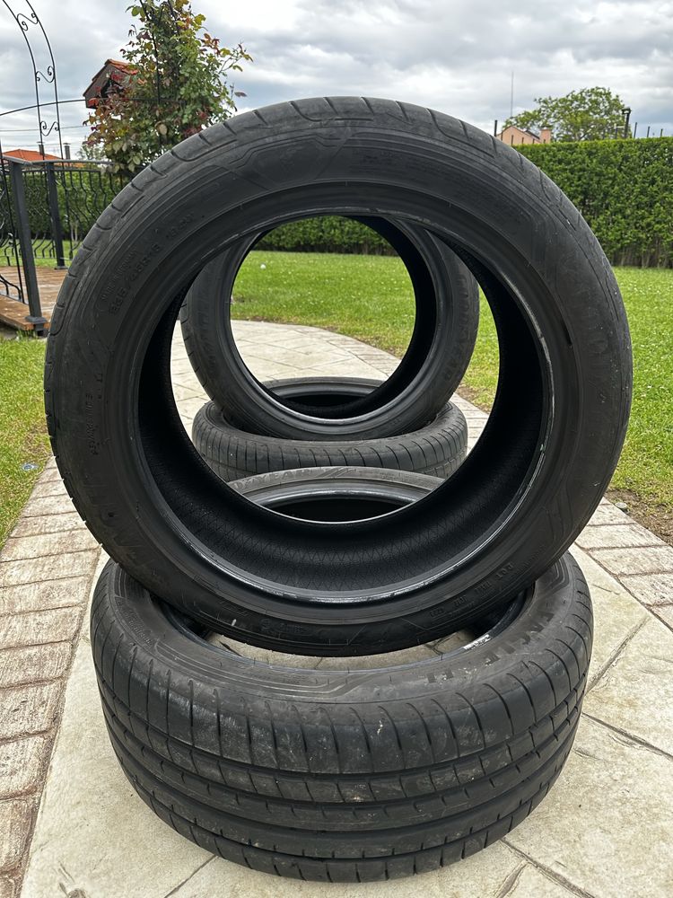 Летни гуми Goodyear Eagle F1 235/45 R18
