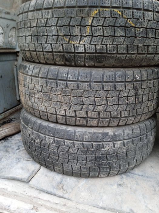 Продам зимние шины