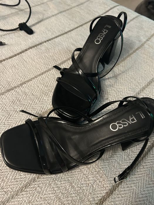 Sandale il paso din puele lacuita