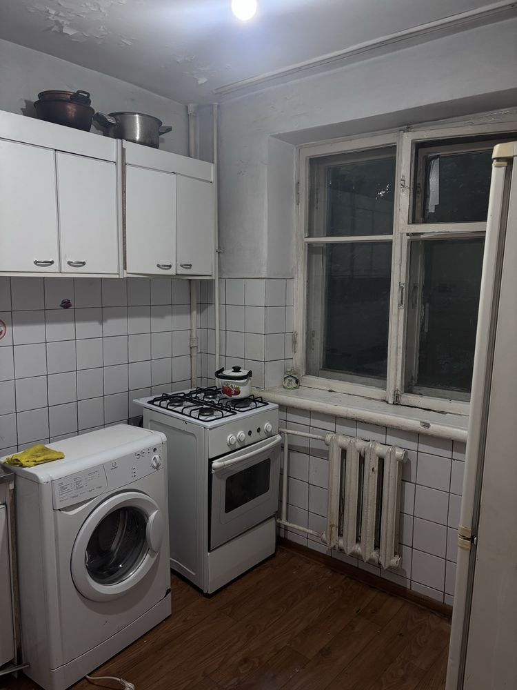 Продаю кв 2 комн в центре