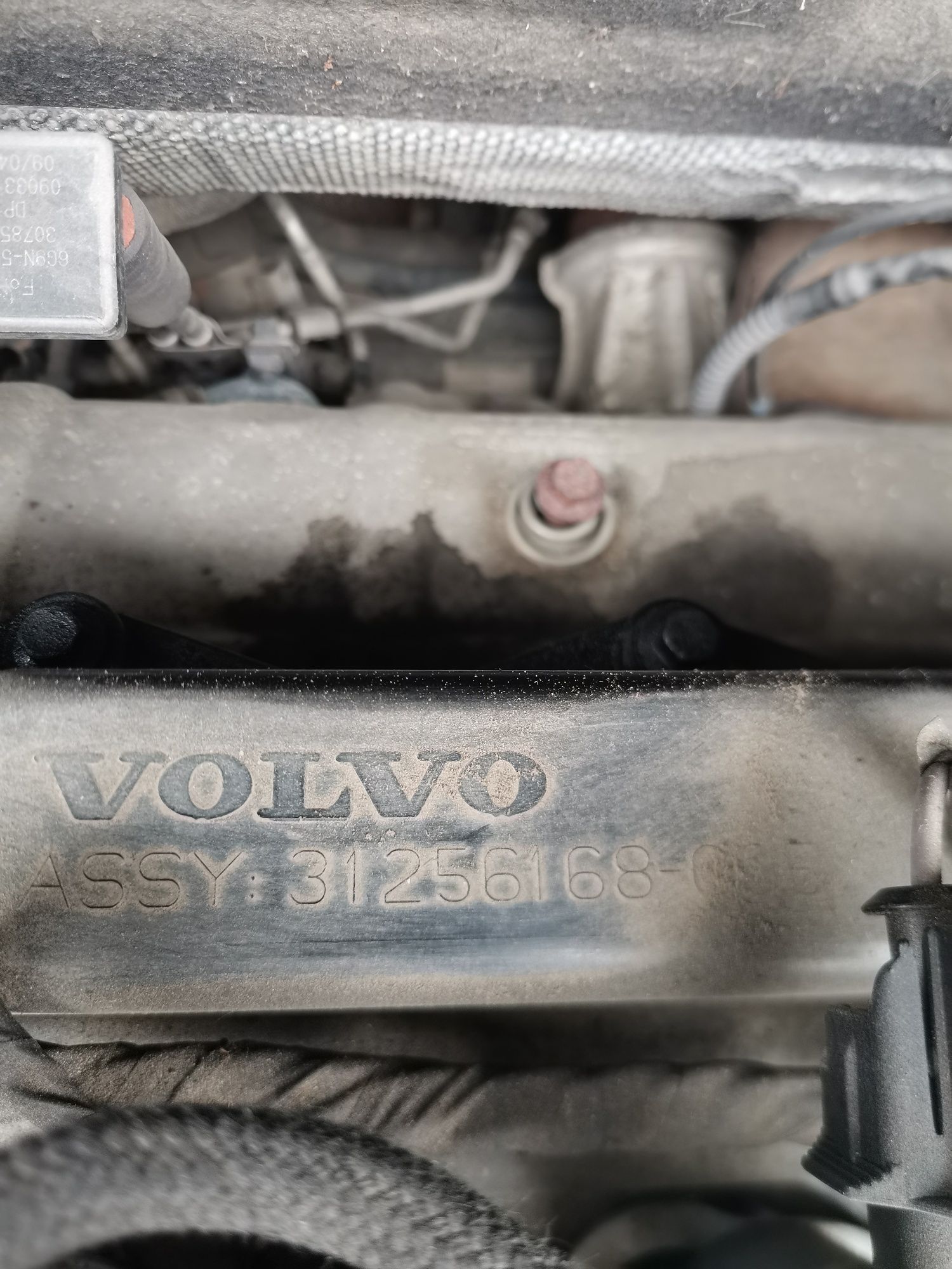 Bloc motor ambielat Volvo xc60 2.4 4x4 d5244 euro 4 181 cai