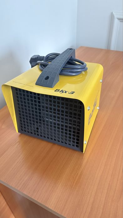 Продам тепловую пушку .