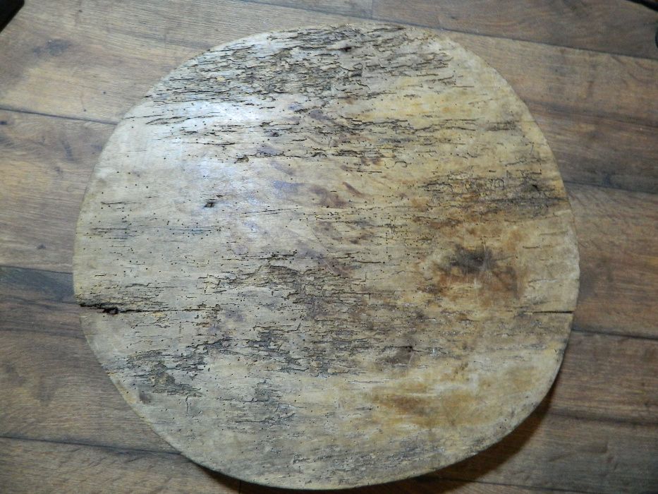 Автентична стара дървена софра