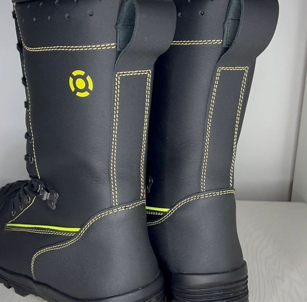 Продам сапоги Holik lukov g2