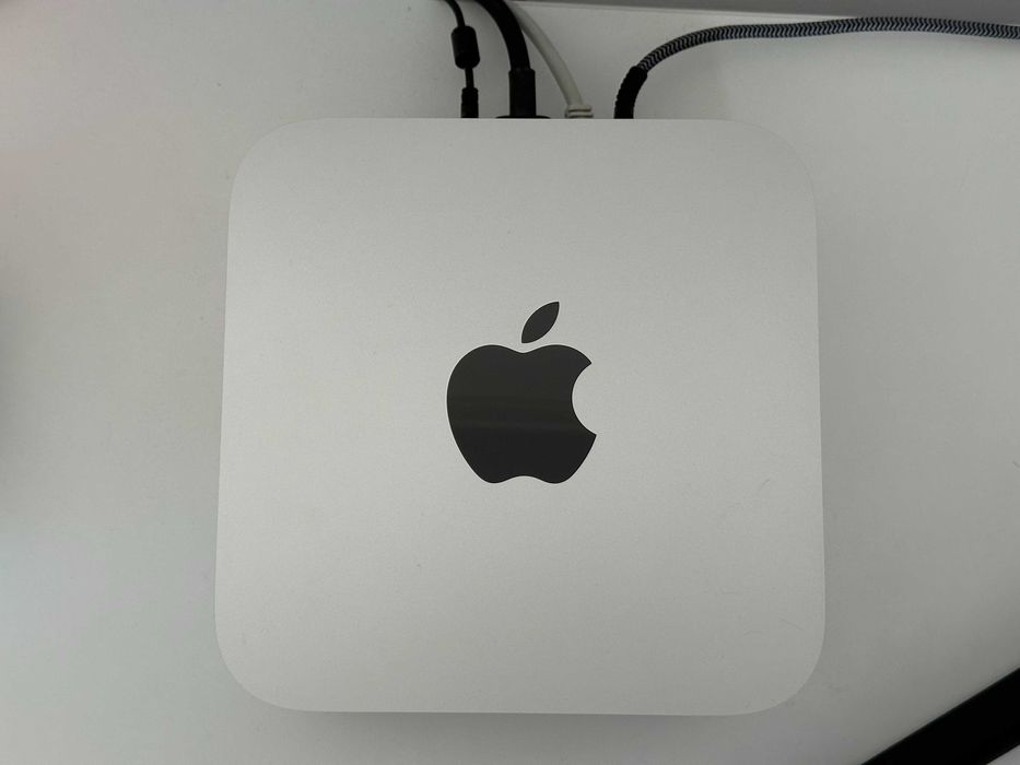 Apple Mac Studio M1 Max, 32GB Ram, 1TB SSD, 32-core GPU