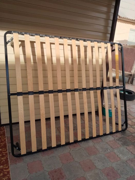 Продам кровать в хорошем состоянии