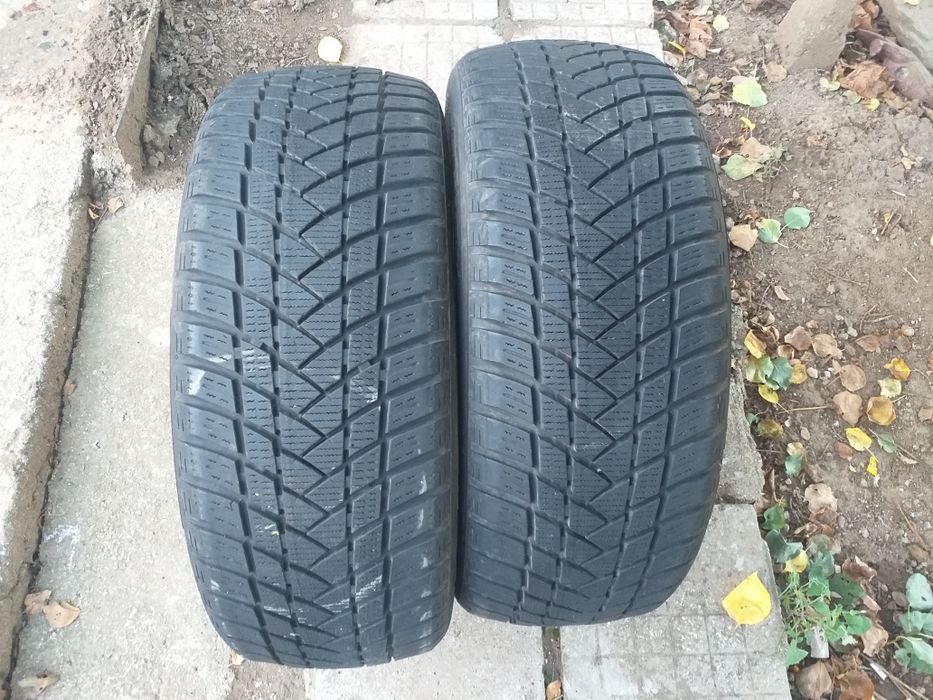 Гуми два броя 205/55/16