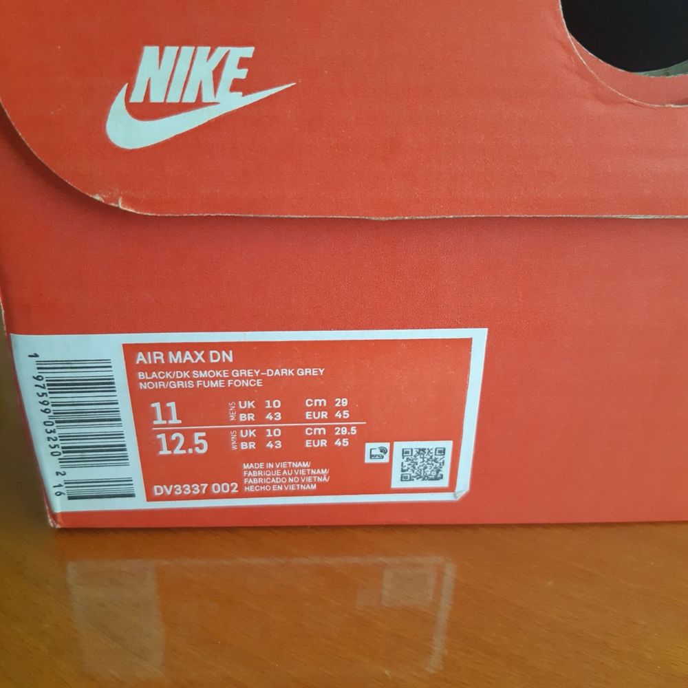 Nike Air Max Dn Обувки