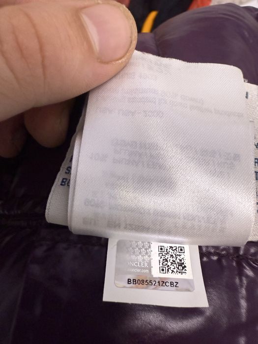 Geaca Moncler originala femei