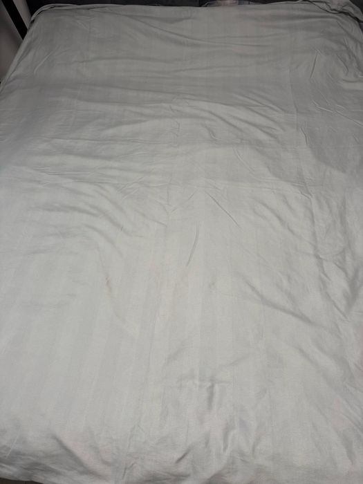 Lot 2 lenjerii pat mare!pret fix!