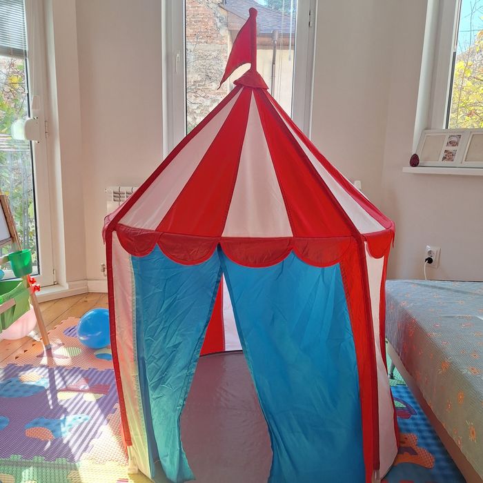 CIRKUSTÄLT детска палатка замък
детска палатка