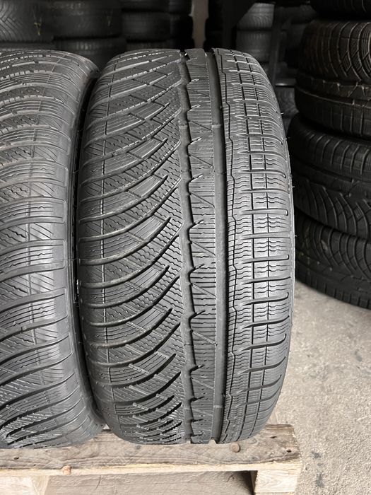 2 anvelope iarna 245/45/18 , michelin , runflat , dot 2023