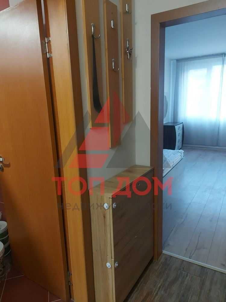 Дава се под наем Двустаен апартамент в Варна, Левски - 60 кв.м за 459 € - Снимка #4