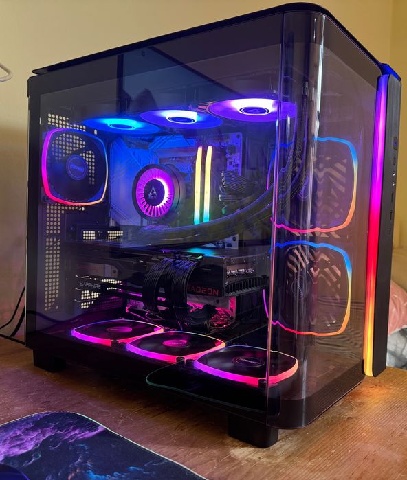 Gaming PC (din germania) RX 7900 XTX + 7800 X3D!