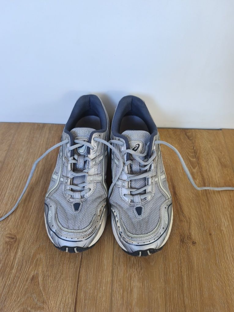 Маратонки Asics Gel-1090
