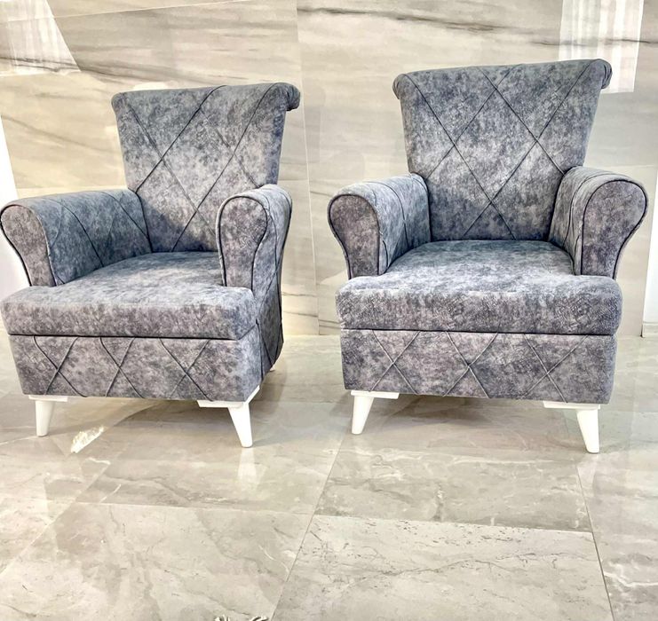 Дивани чисто нови