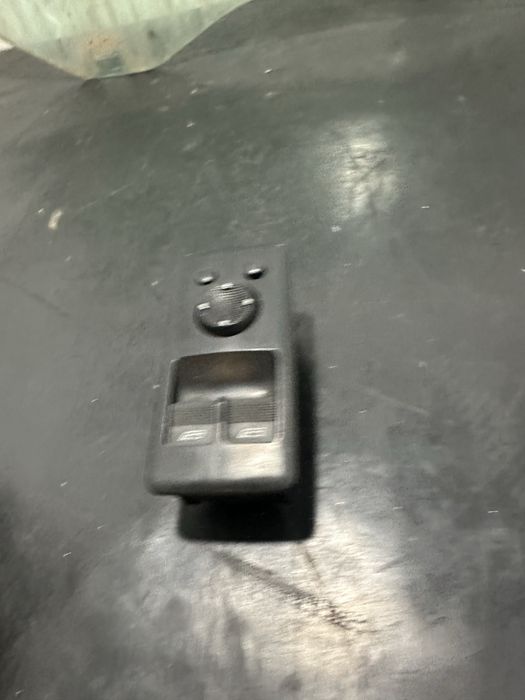 Buton butoane Geamuri Volkswagen T4 Transporter Caravelle 7D0959565