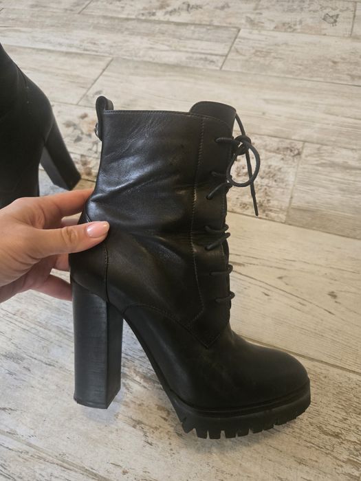 Уникални боти естествена кожа