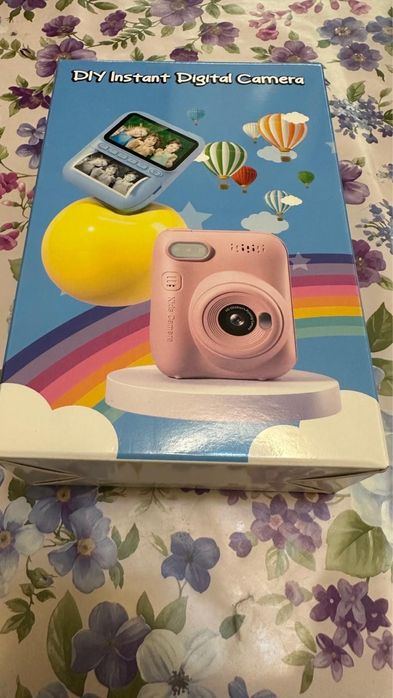 Camera foto copii cu imprimare noua sigilata