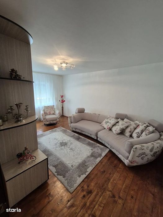 Apartament Cornitoiu 3camere cu 2balcoane, centrala 4/4