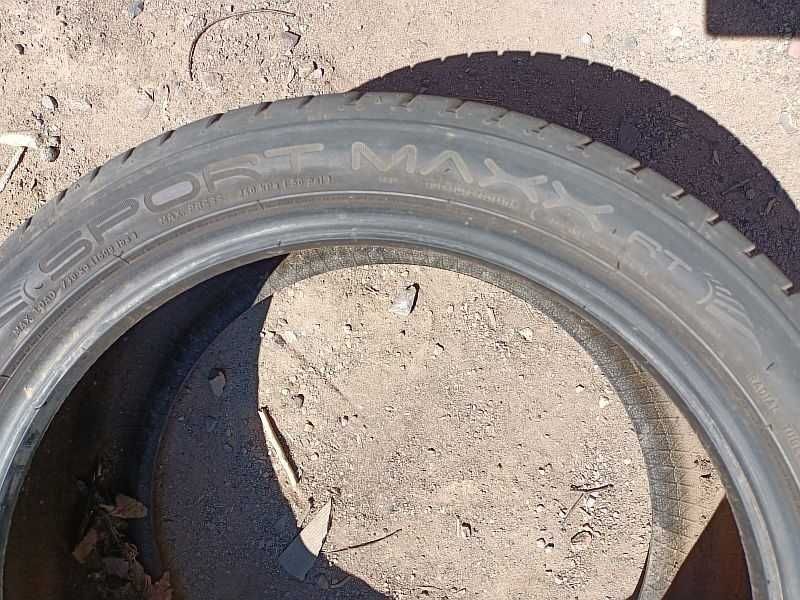 ОДНА шина 245/40 R18 - "Dunlop Sport Maxx RT" (Германия), летняя.