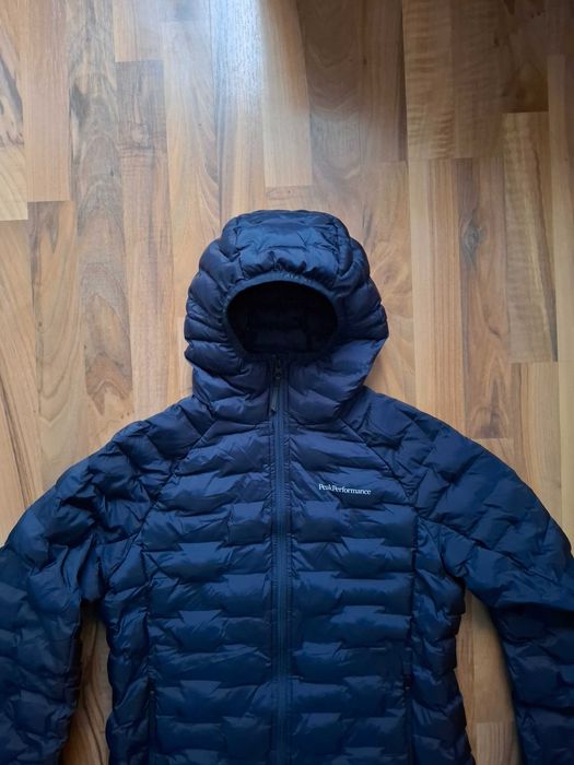 Peak Performance Argon Light Hood Jacket