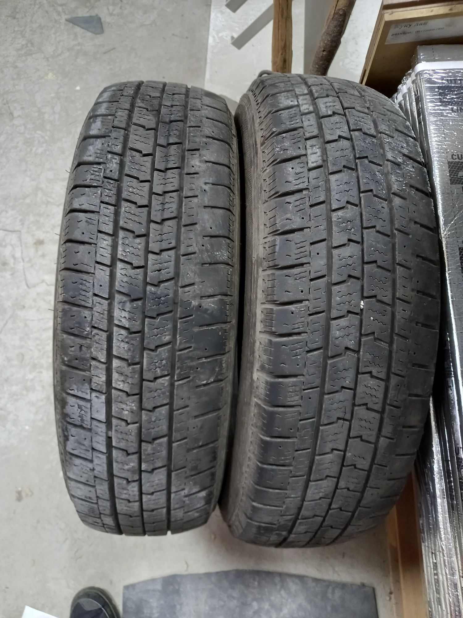 Бусови гуми 195/75R16C