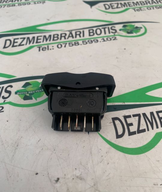 Butoane geam sofer Dacia Logan prima generatie