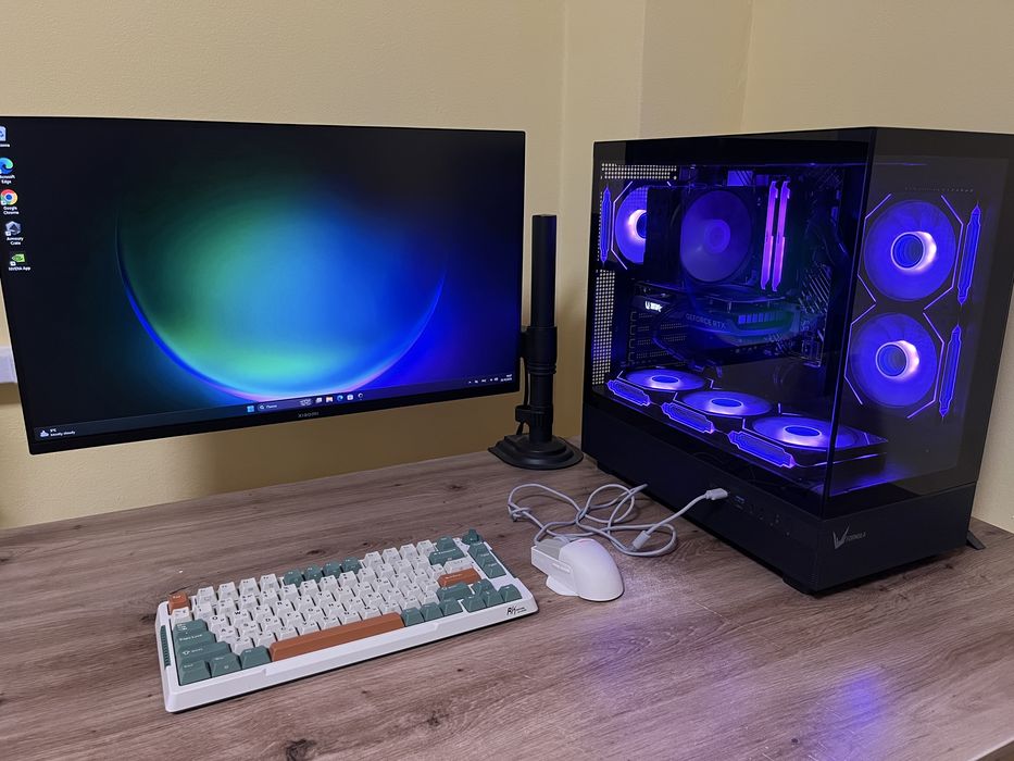 Продам игровой компьютер с монитором и клавиатурой