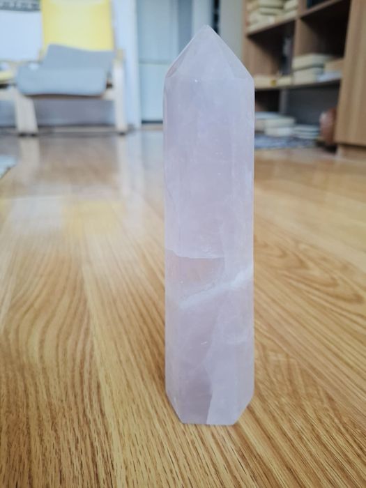 Baghetă din cuarț roz și selenit -cristale pentru echilibru şi armonie