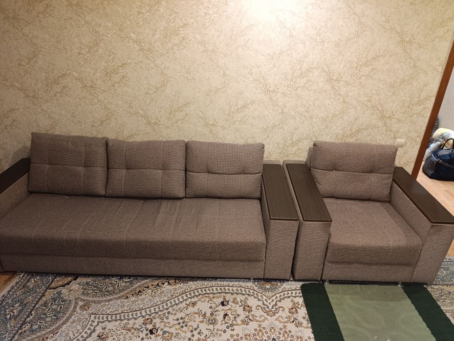 Продам диван и кресло в отличном состоянии