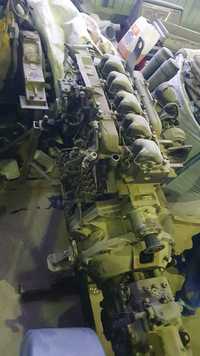 Двигатель и КПП на трактор Т-130