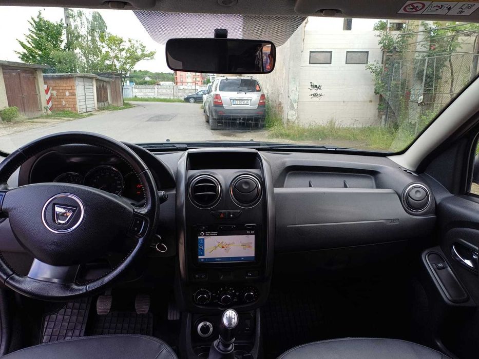 Vand  Dacia Duster 1.5 dCi 110CV Start&Stop 4x4 Lauréat Navi