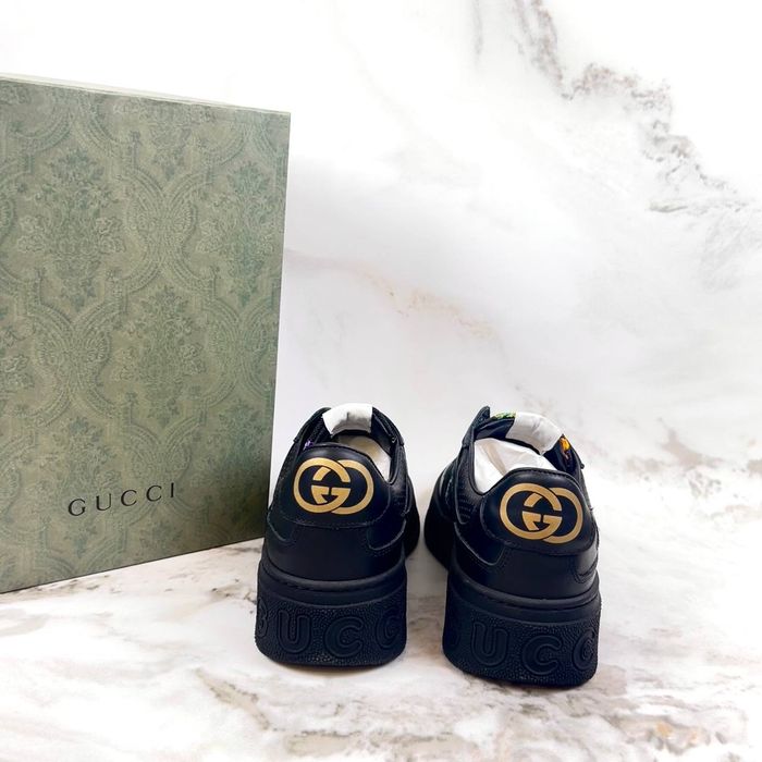 Adidași damă Gucci