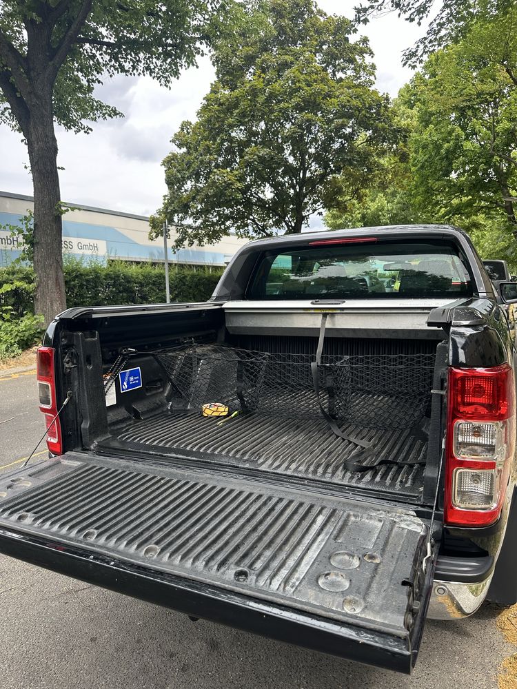 Ford ranger limited 3.2 250ps 2015