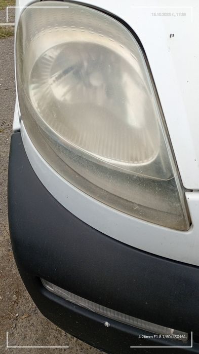 Фарове за Opel Vivaro